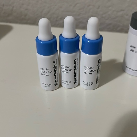 Dermalogica Microfoliant, Dynamic Skin Recovery, Circular Hydration Serum Bundle - Picture 2 of 5